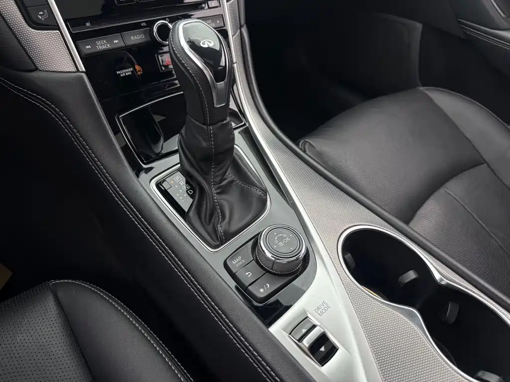 Infiniti Q50L — миниатюра 12