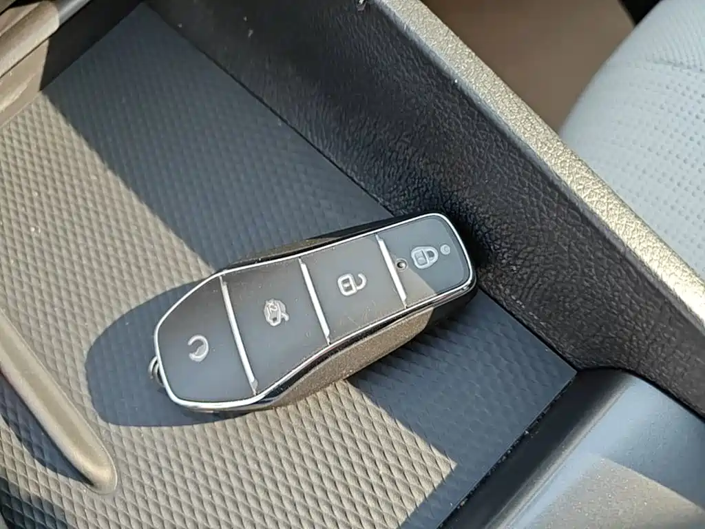 BYD Seal 05 DM-i — миниатюра 9