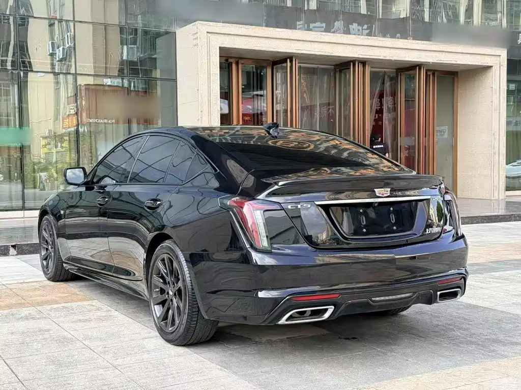 Cadillac CT5 — миниатюра 14