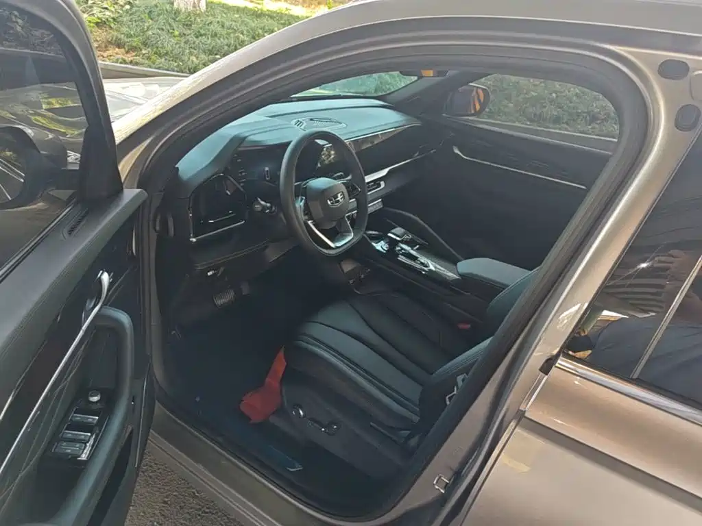 Geely Xingyue L — миниатюра 16
