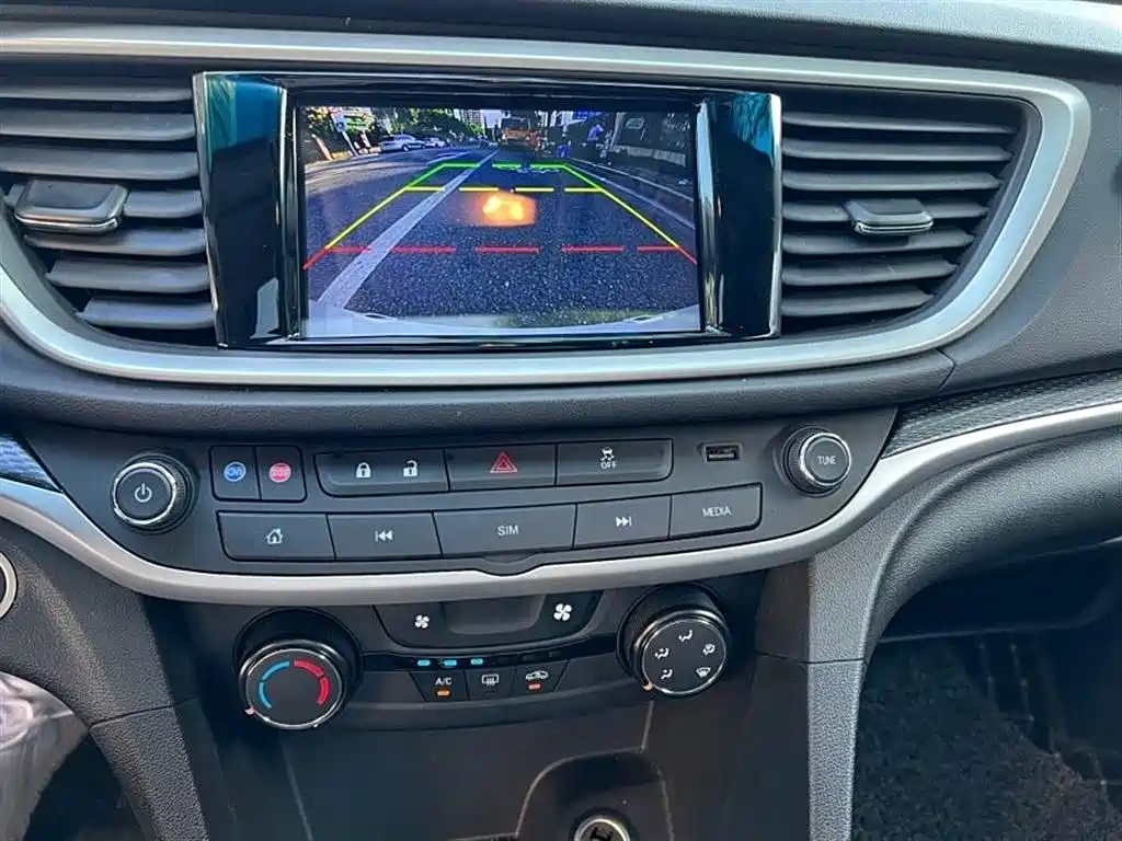Buick Excelle — миниатюра 7
