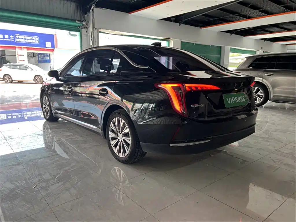 Hongqi Hongqi E-QM5 — миниатюра 9