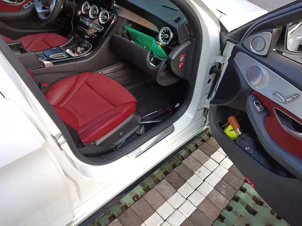 Mercedes-Benz C-Class — миниатюра 18