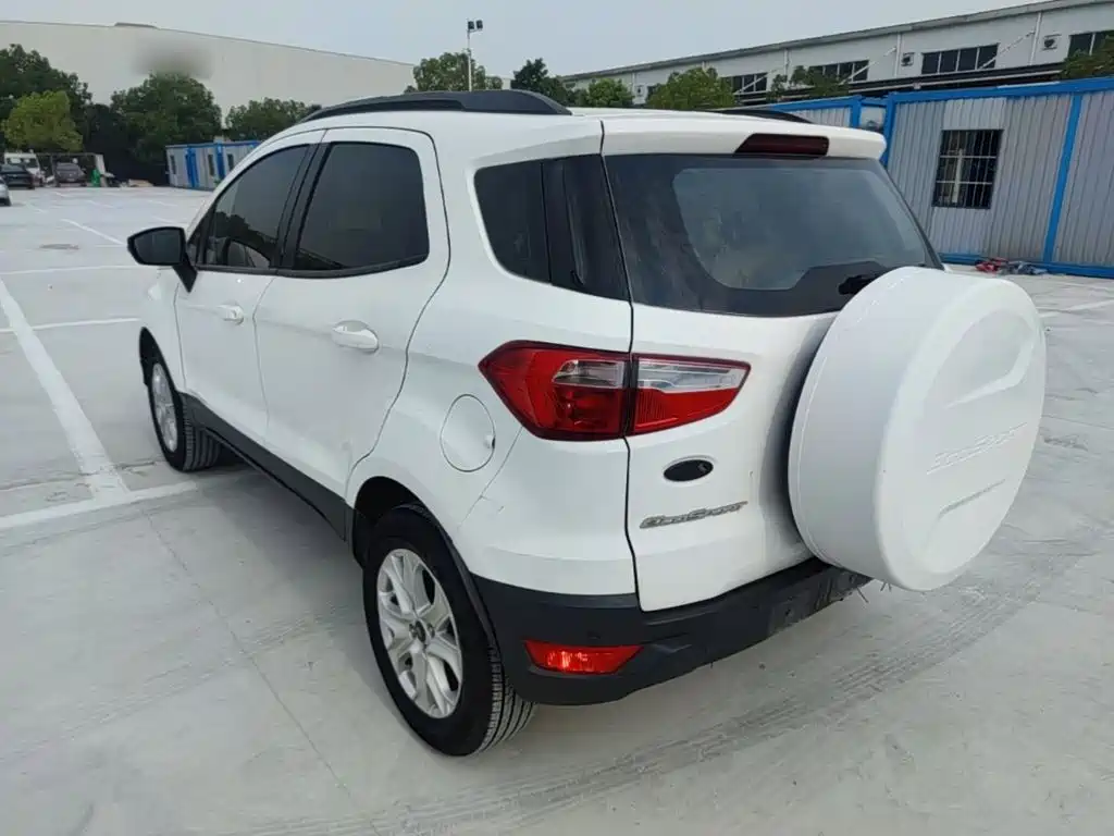 Ford Ecosport — миниатюра 5