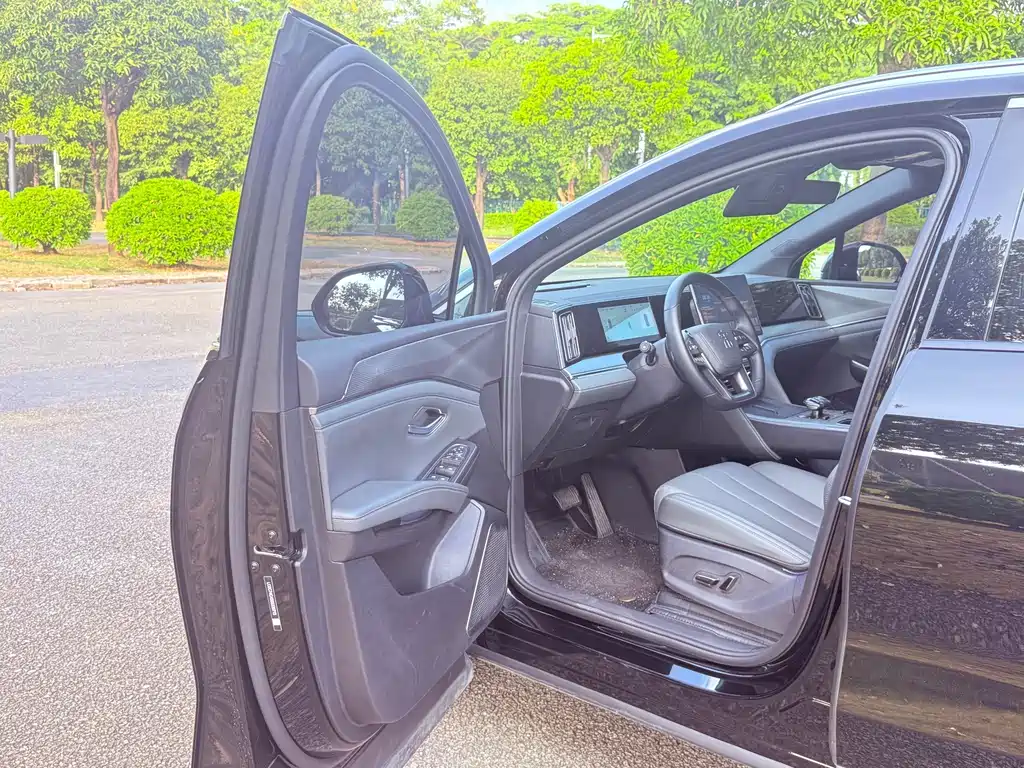 BYD L DM-i — миниатюра 5