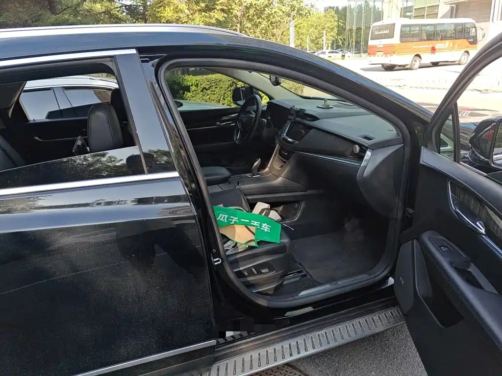 Cadillac XT5 — миниатюра 19