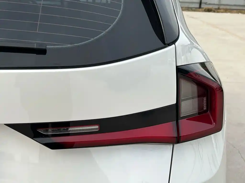 BMW X1 — миниатюра 5