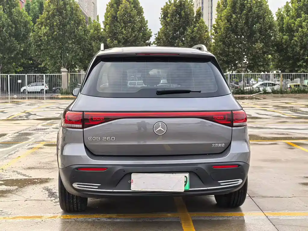 Mercedes-Benz EQB — миниатюра 8
