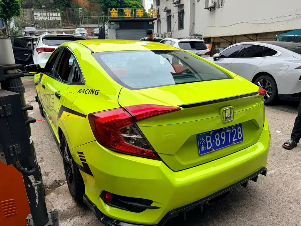 Honda Civic — миниатюра 9