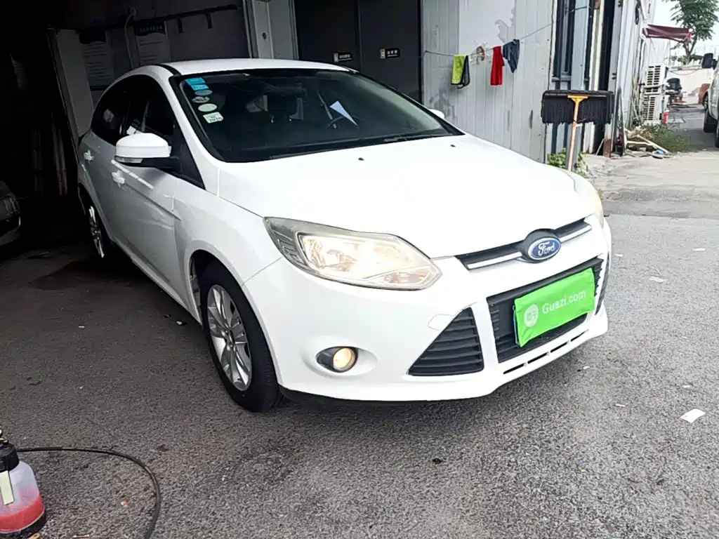 Ford Focus 2012 1.6L AT Comfort