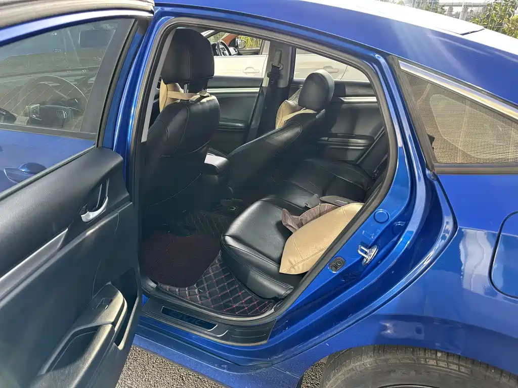 Honda Civic — миниатюра 5