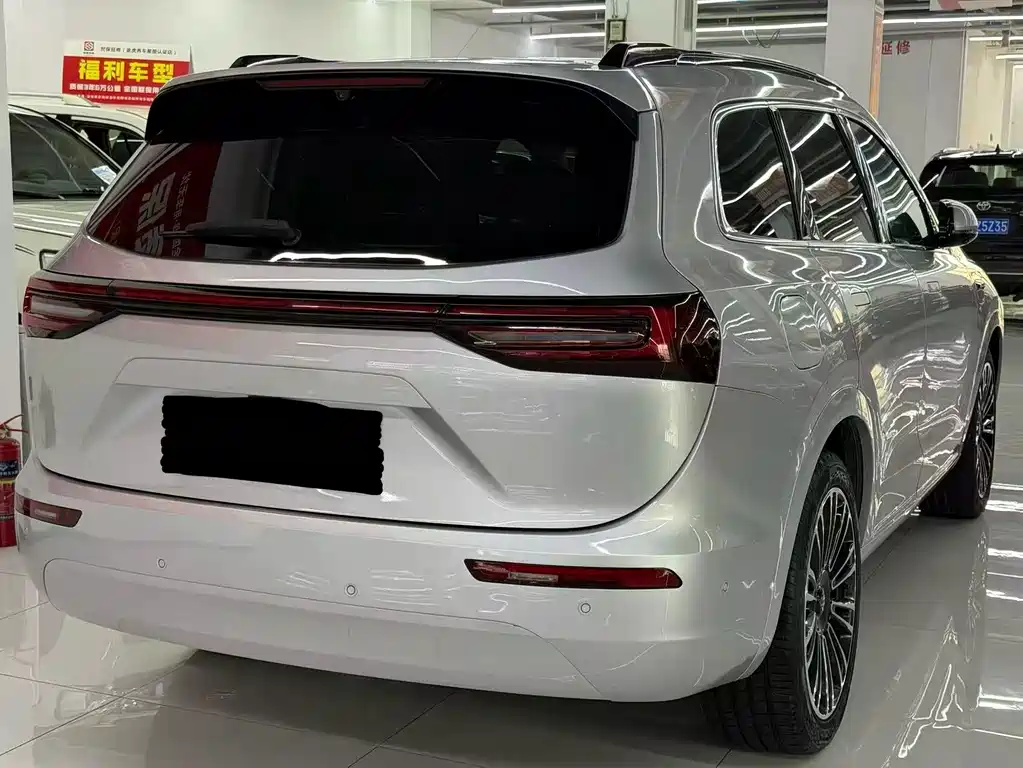 AITO AITO M7 — миниатюра 8
