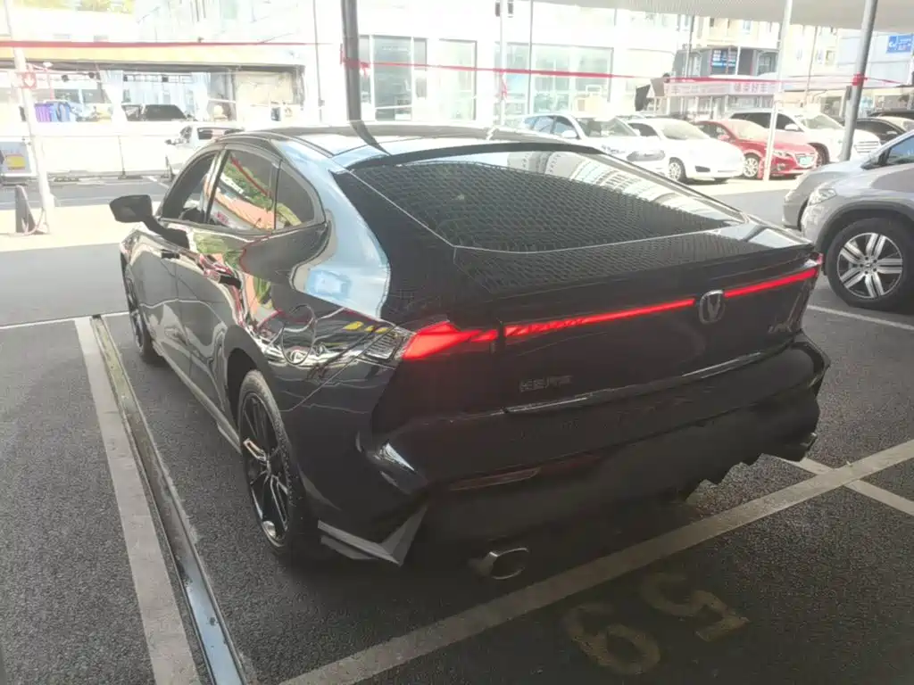 Changan UNI-V iDD — миниатюра 5