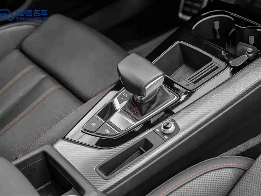 Audi A4L — миниатюра 19
