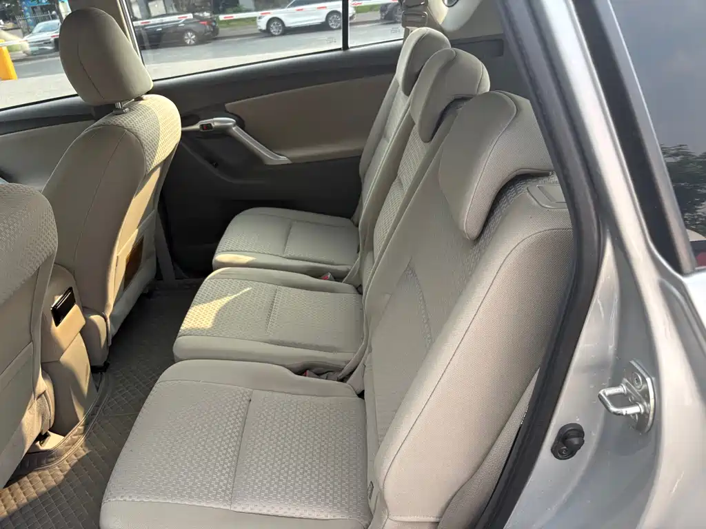 Toyota Verso 2012 180G CVT Comfort