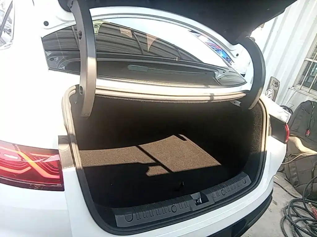 BYD Qin L — миниатюра 19