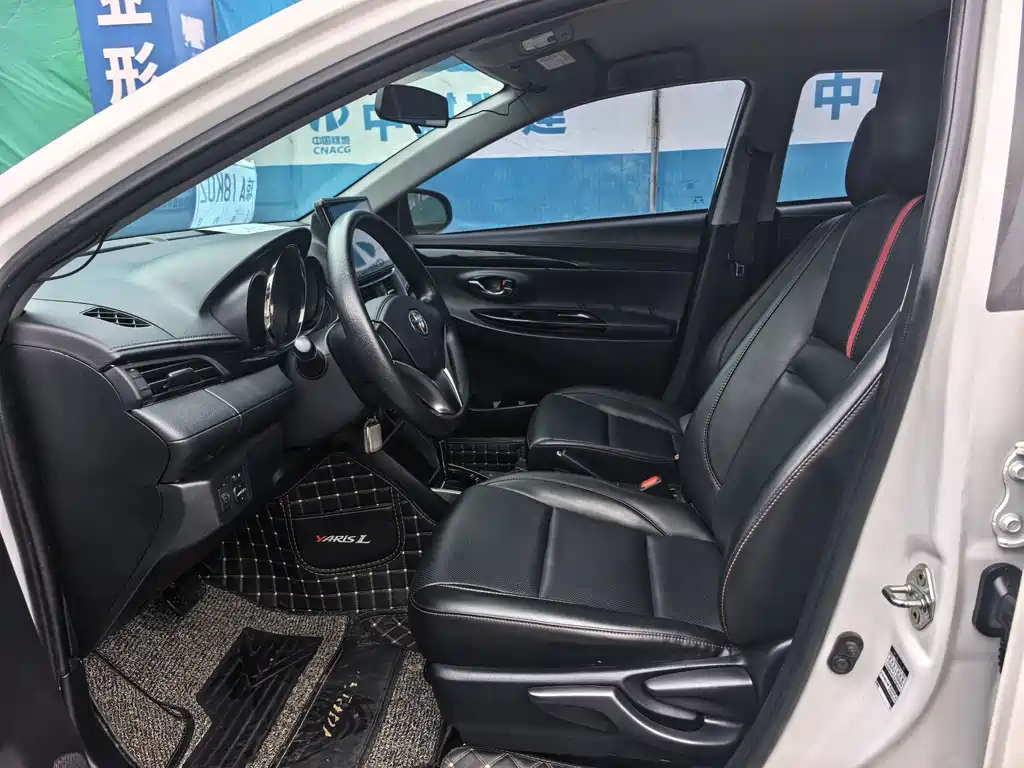 TOYOTA YARIS L ZHIXUAN