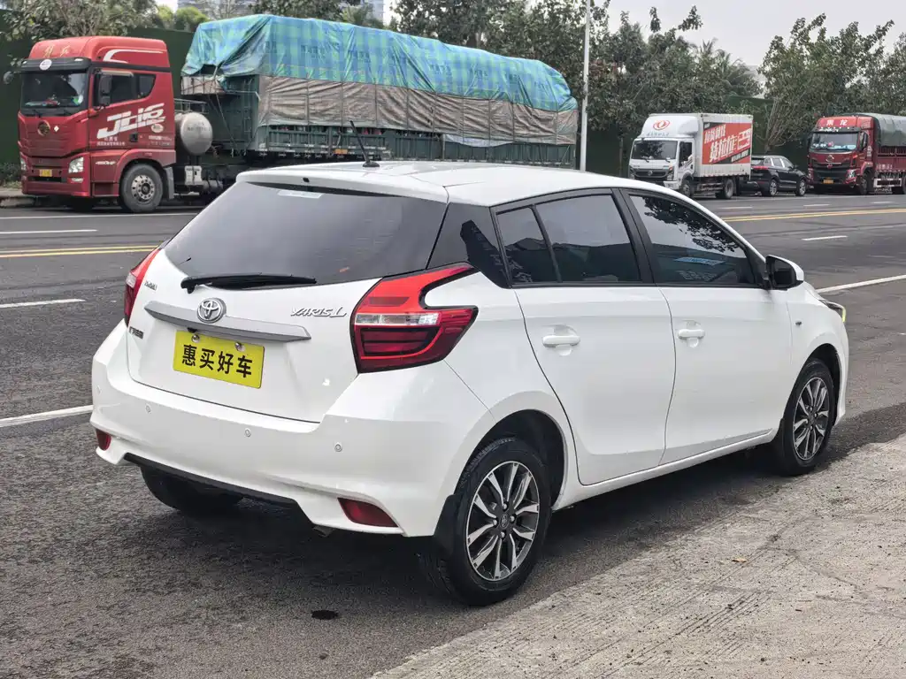 TOYOTA YARIS L ZHIXUAN