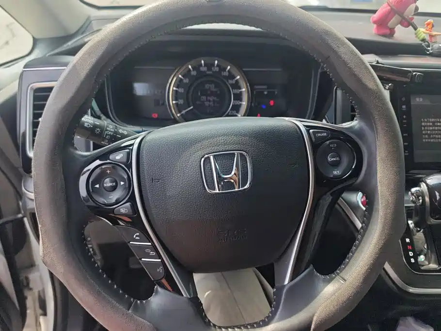 Honda Elysion — миниатюра 15