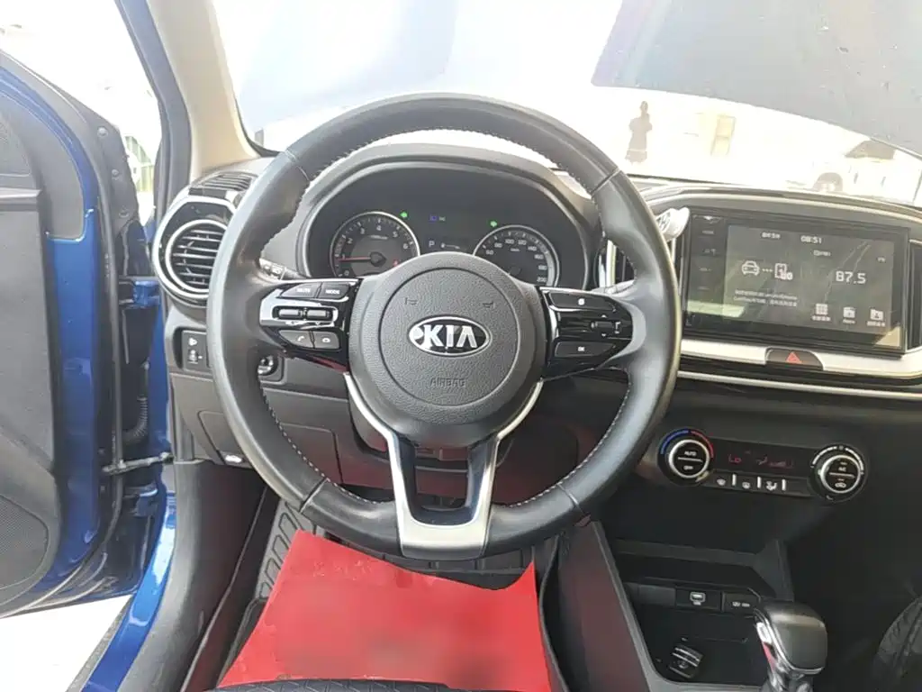 Kia KX1 — миниатюра 11