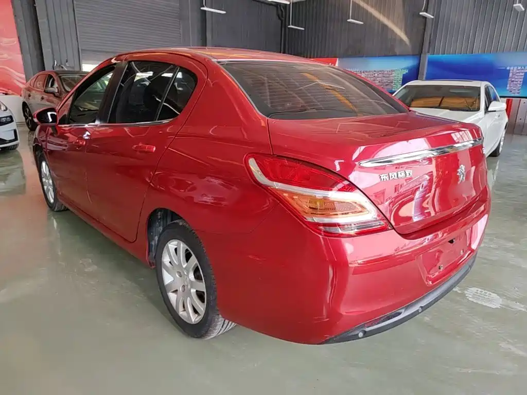 Peugeot 308 — миниатюра 5