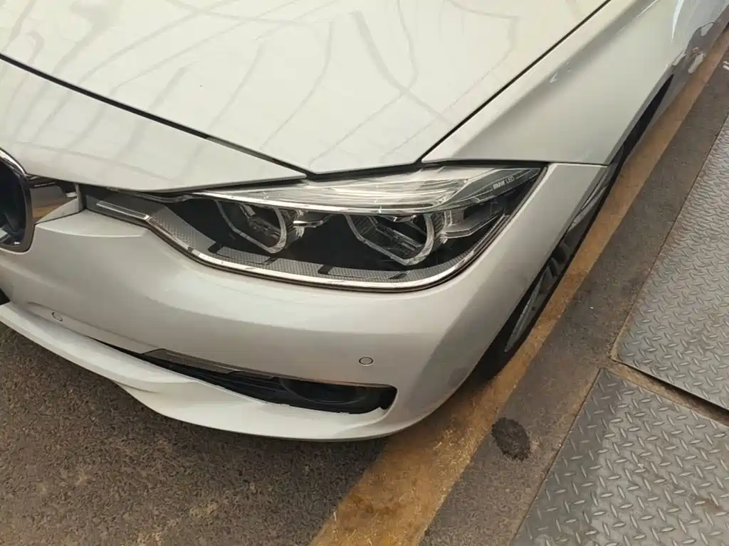BMW 3 Series — миниатюра 24