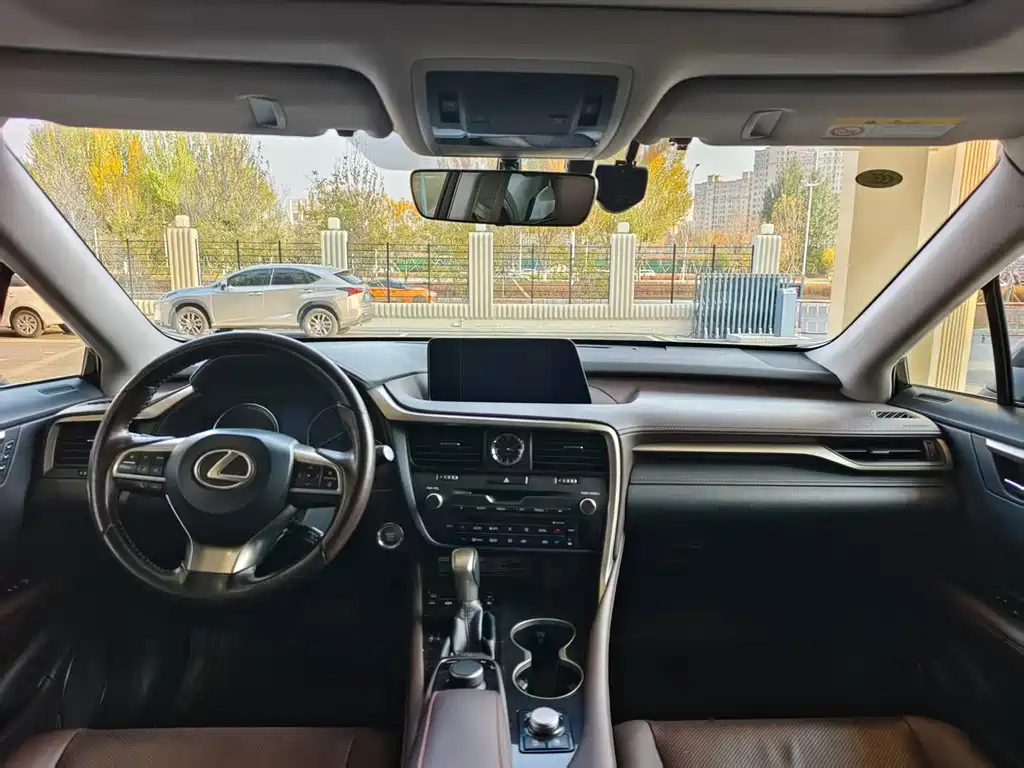 Lexus RX — миниатюра 4