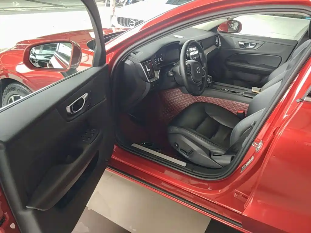 Volvo S60 — миниатюра 16