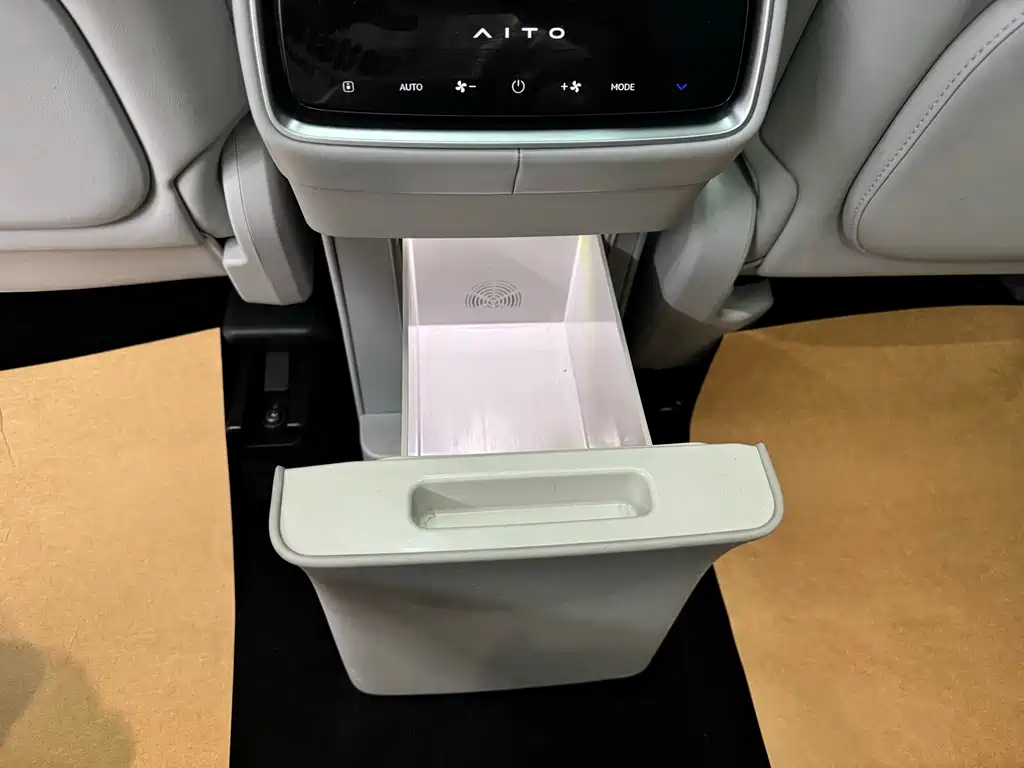 AITO AITO M9 — миниатюра 16