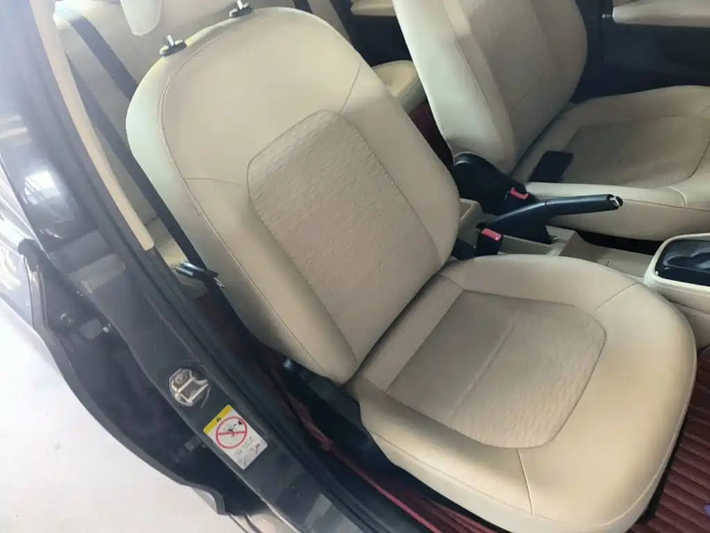Skoda Rapid — миниатюра 25