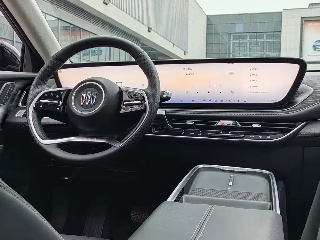 Buick LaCrosse — миниатюра 16