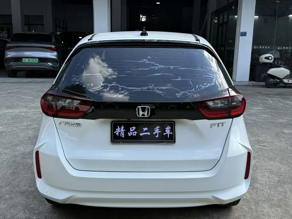 Honda Fit — миниатюра 14