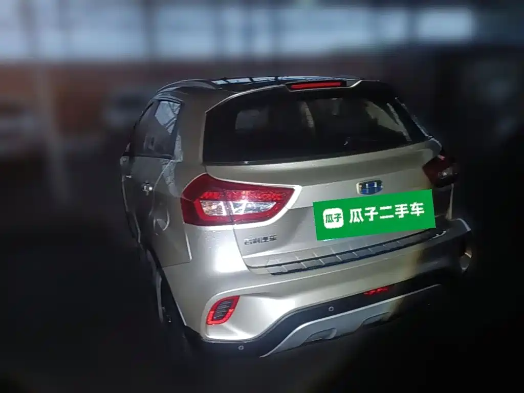 Geely Vision X3 — миниатюра 7