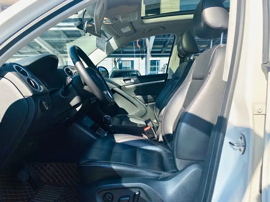 Volkswagen Tiguan — миниатюра 10