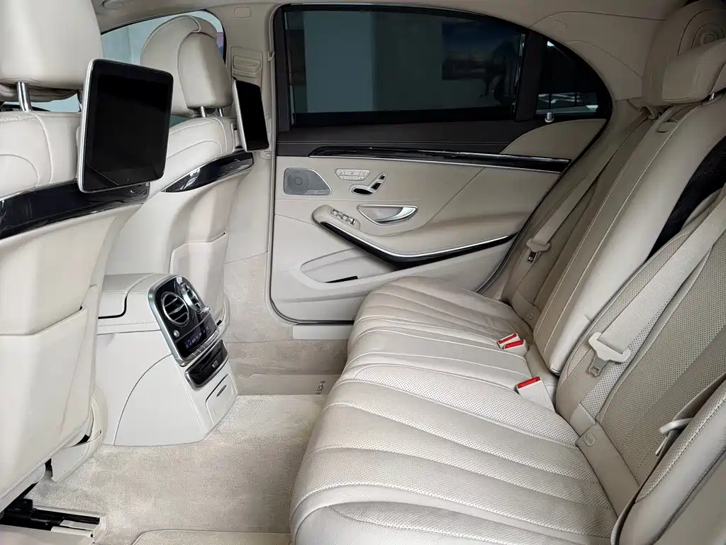 Mercedes-Benz S-Class — миниатюра 13
