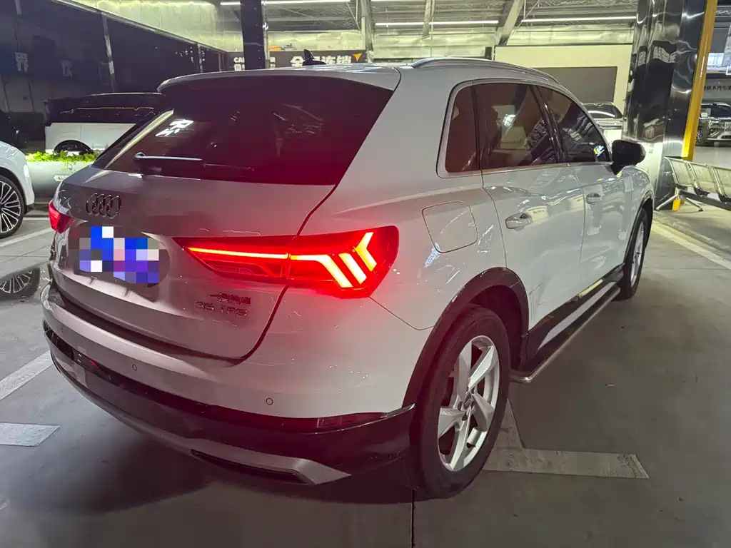 Audi Q3 — миниатюра 9