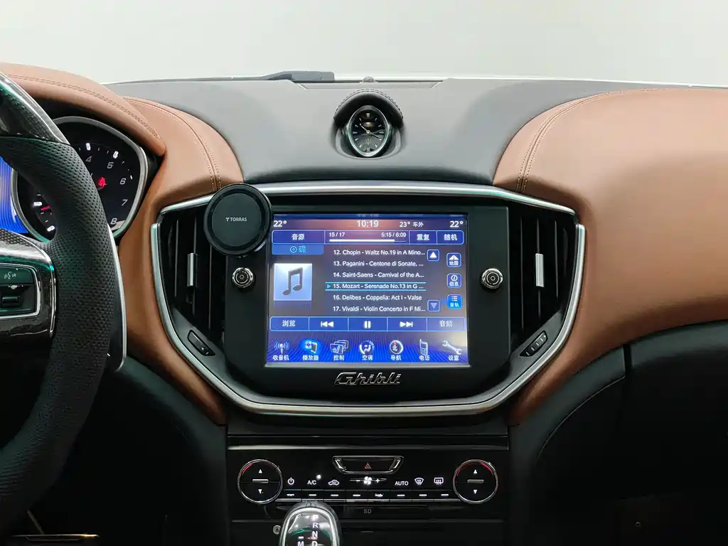 Maserati Ghibli — миниатюра 13