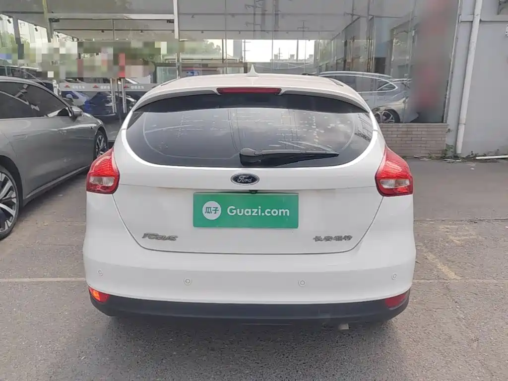 Ford Focus — миниатюра 6