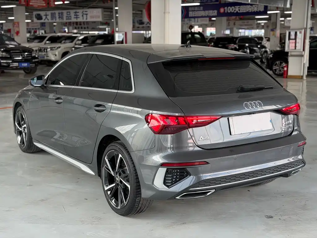 Audi A3 2023 Sportback 35 TFSI Fashion Sport