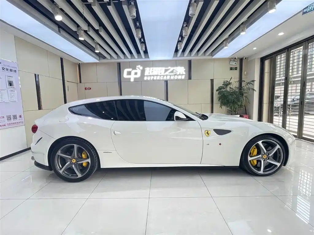 Ferrari FF 2012 6.3L V12