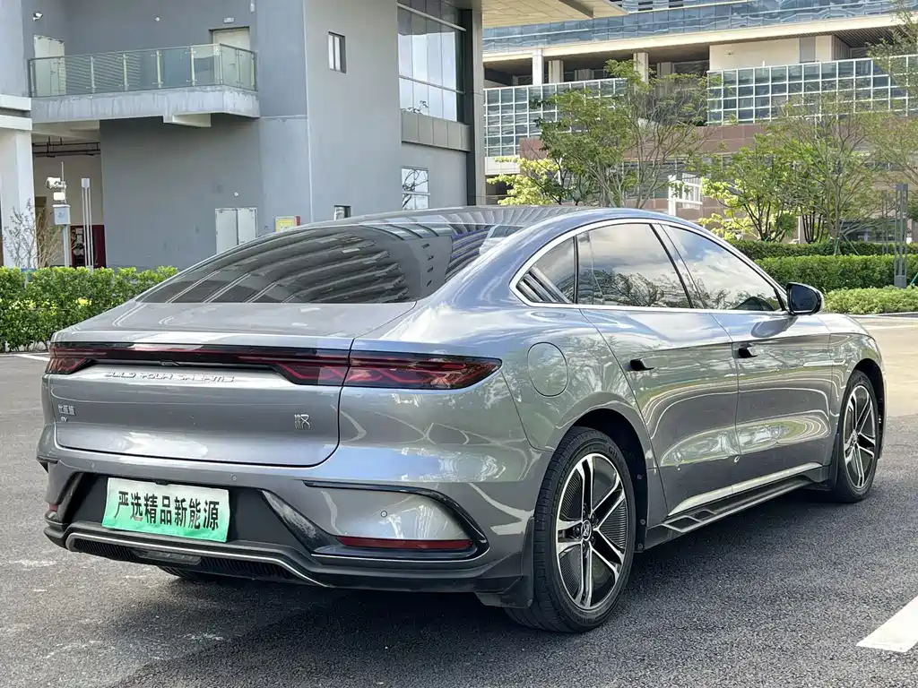 BYD Han — миниатюра 6
