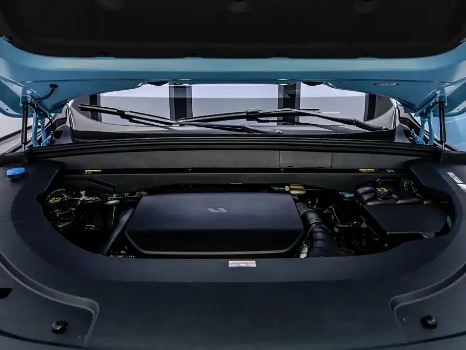 Li Auto Li L7 — миниатюра 36