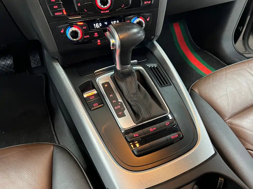 Audi Q5 — миниатюра 11