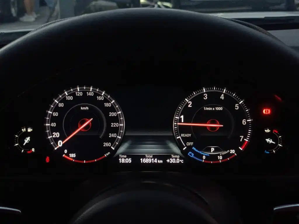 BMW 3 Series — миниатюра 12