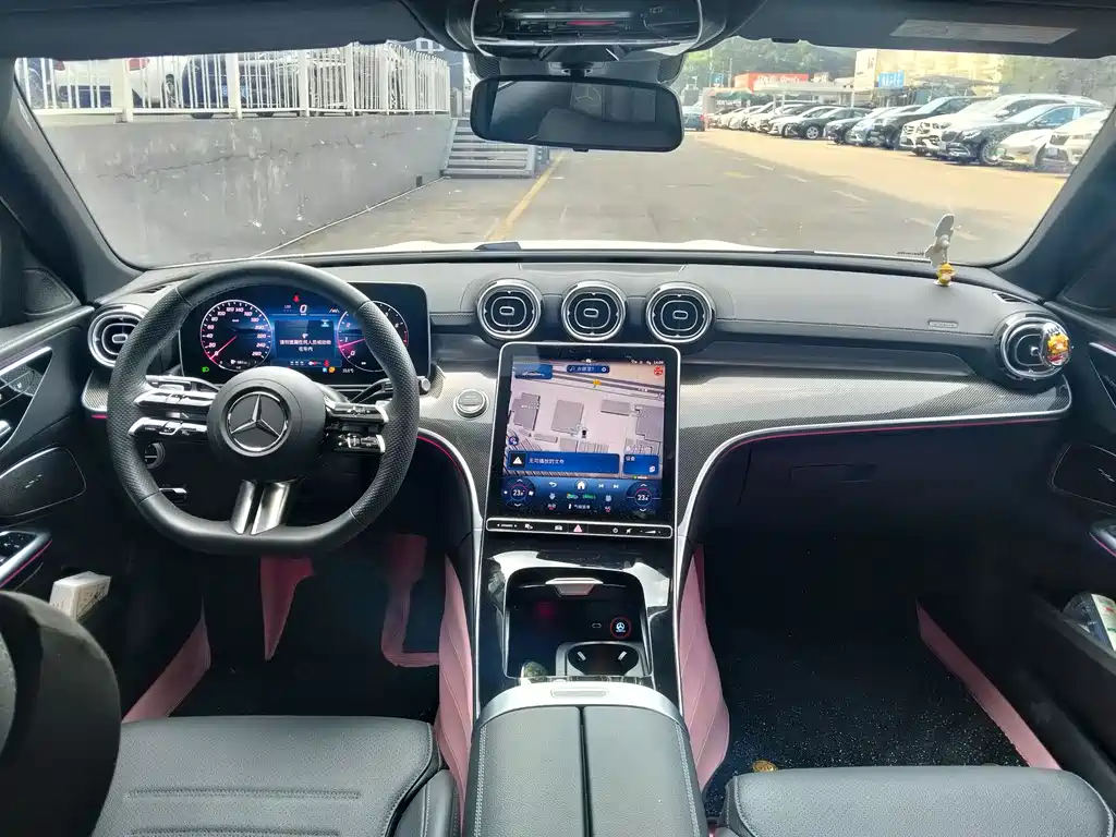 Mercedes-Benz C-Class — миниатюра 8