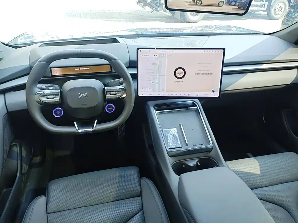 XPeng P7 — миниатюра 6