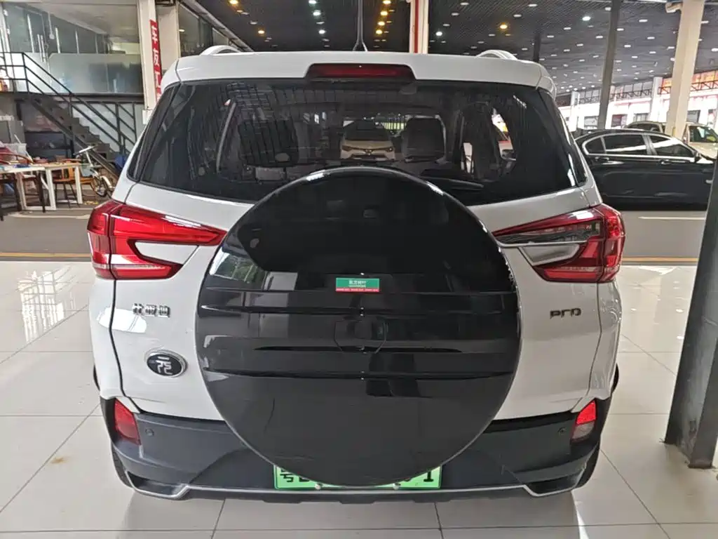 BYD Yuan Pro — миниатюра 6