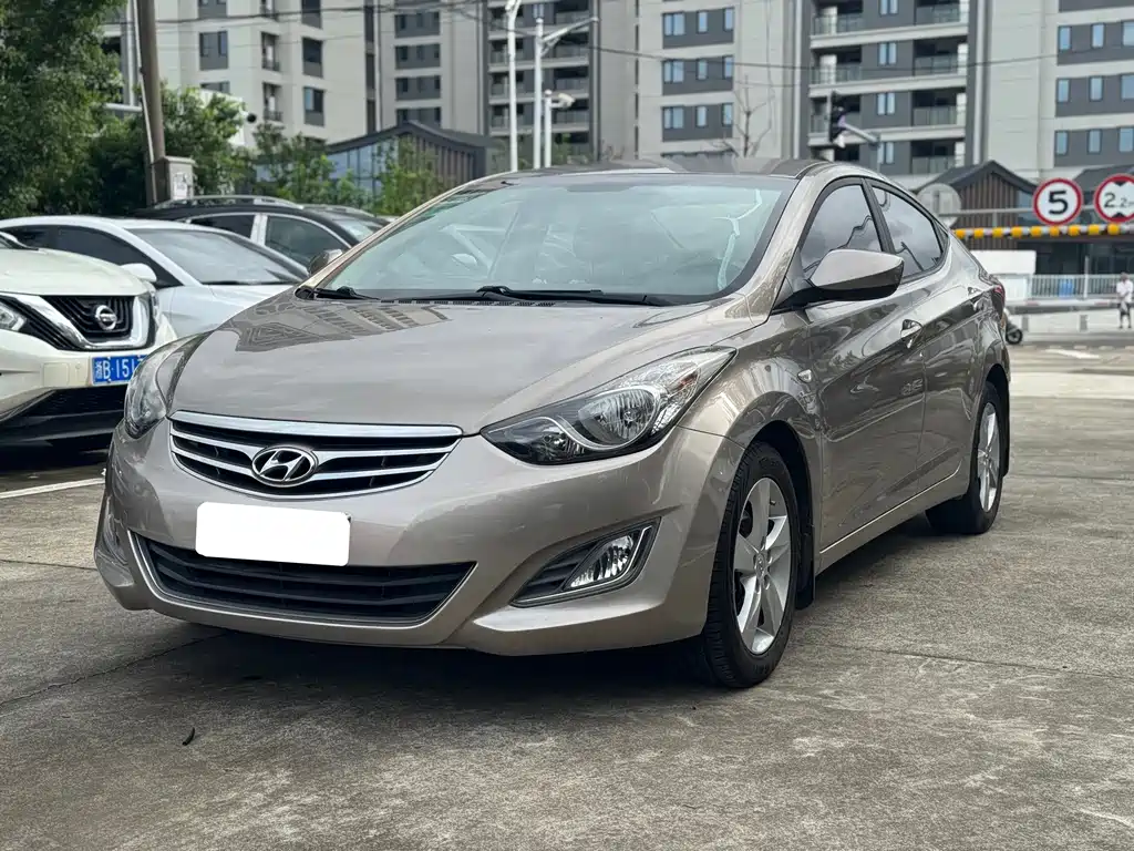 Hyundai Elantra Langdong