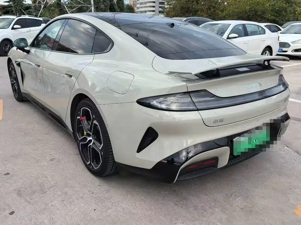 Xiaomi SU7 — миниатюра 8