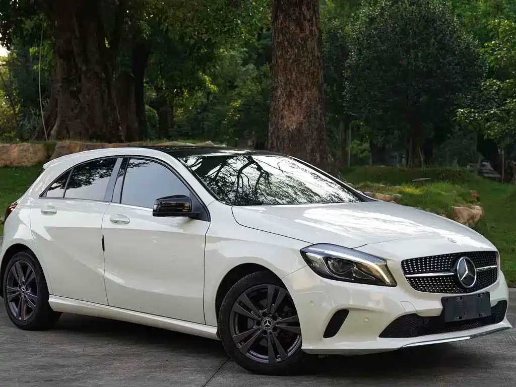 MERCEDES-BENZ A CLASS